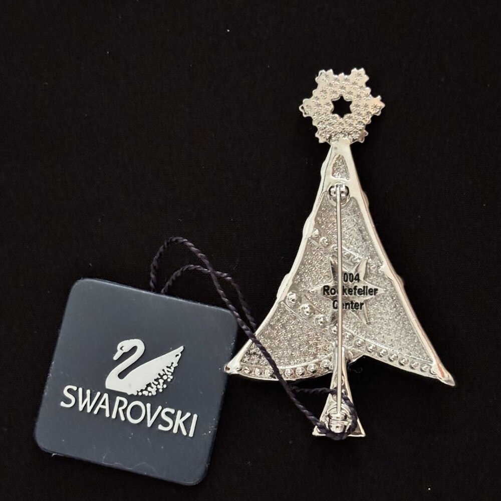 Swarovski Rockefeller Tree Pin (2004) - Picture 3 of 3